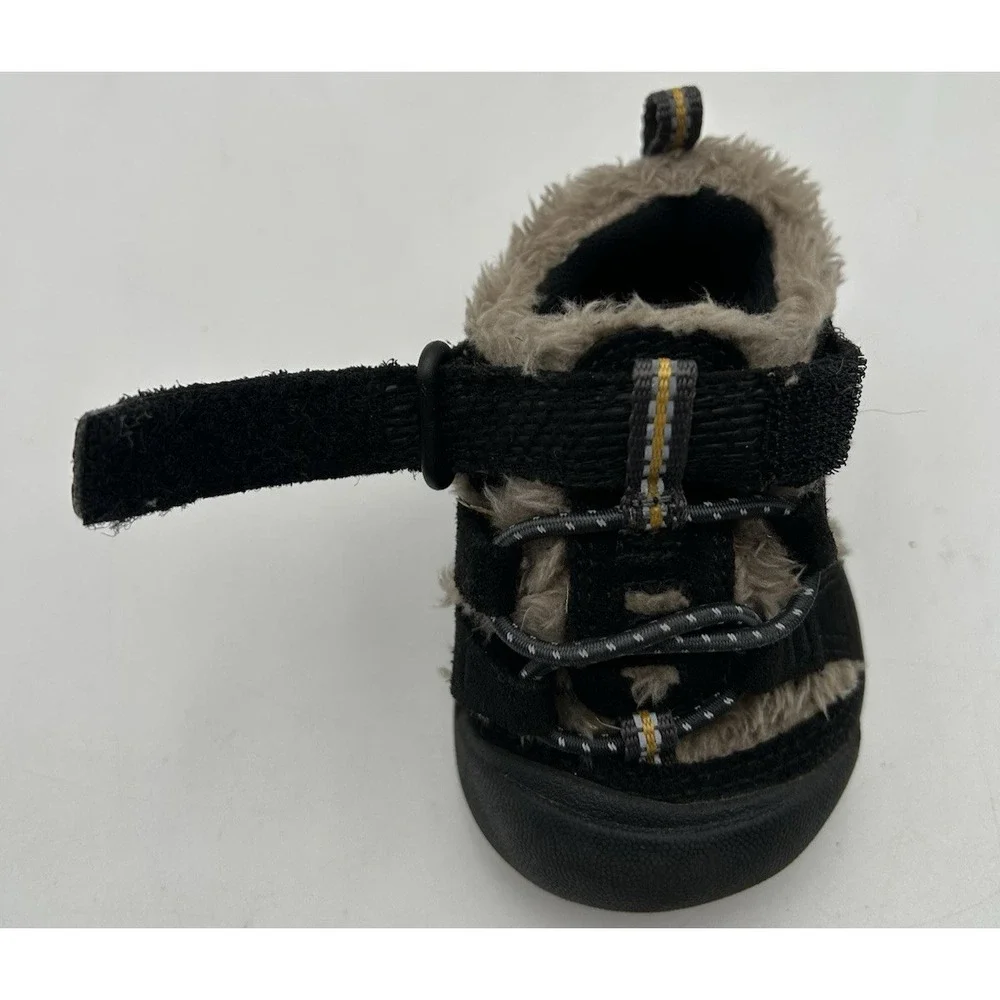 Keen Newport Shoes Black Suede Infant Size 4 Baby Shoes Faux Fur‎ Trim